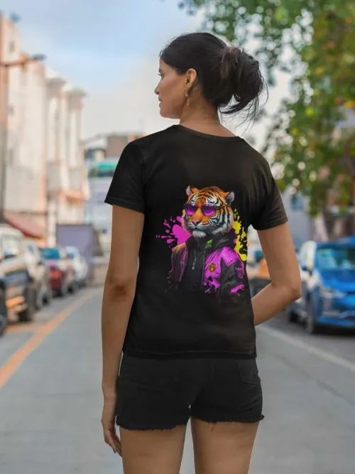 Line face | T-shirt  | Woman